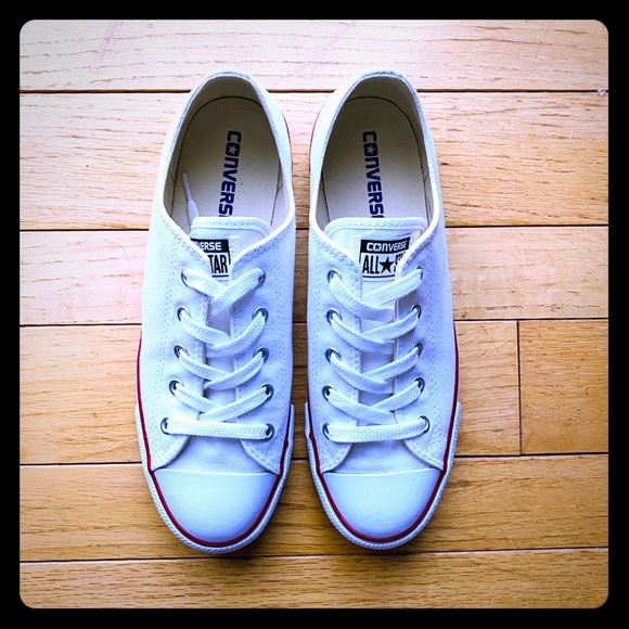 converse dainty canvas
